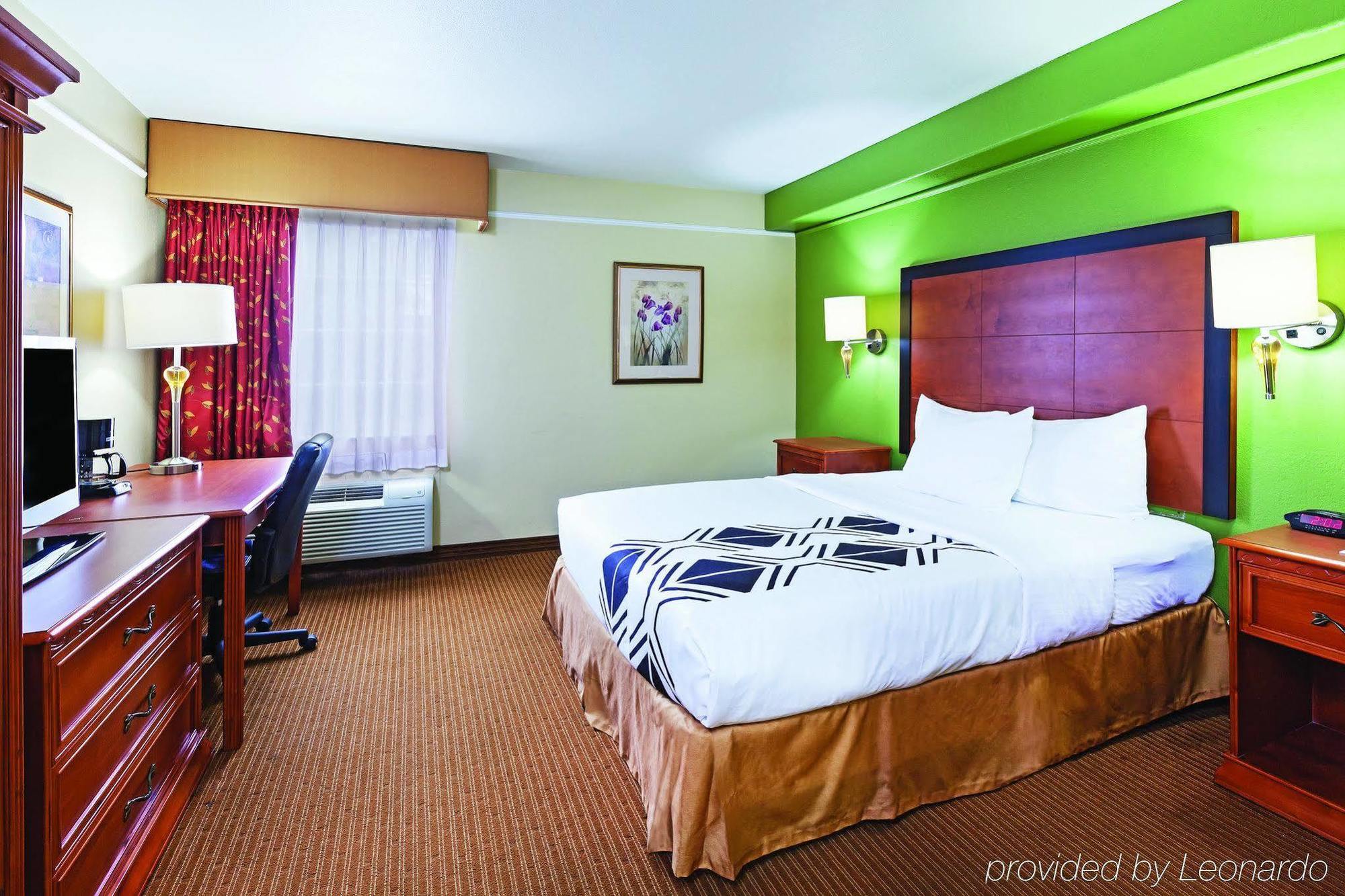 La Quinta Inn By Wyndham San Antonio Brooks City Base Exterior foto