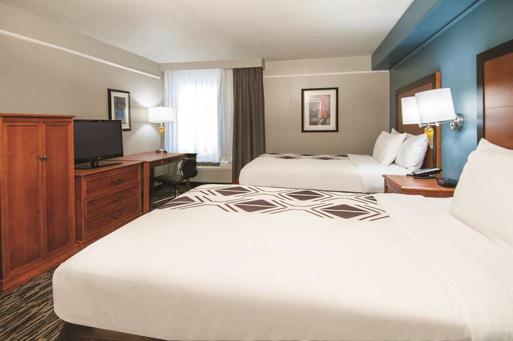 La Quinta Inn By Wyndham San Antonio Brooks City Base Zimmer foto